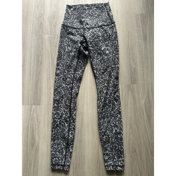 lululemon athletica Pants - Lululemon Wunder Under Leggings (Hi-Rise) *Mini Cinder‎ Lace White Black size 4